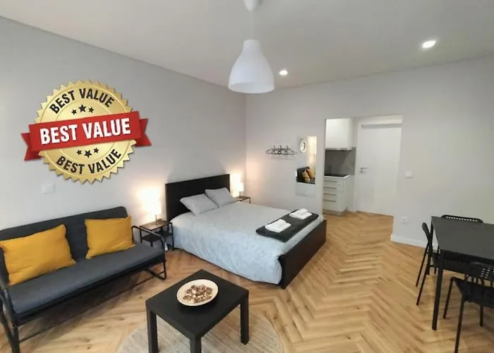 Heart Of The City Suites - B