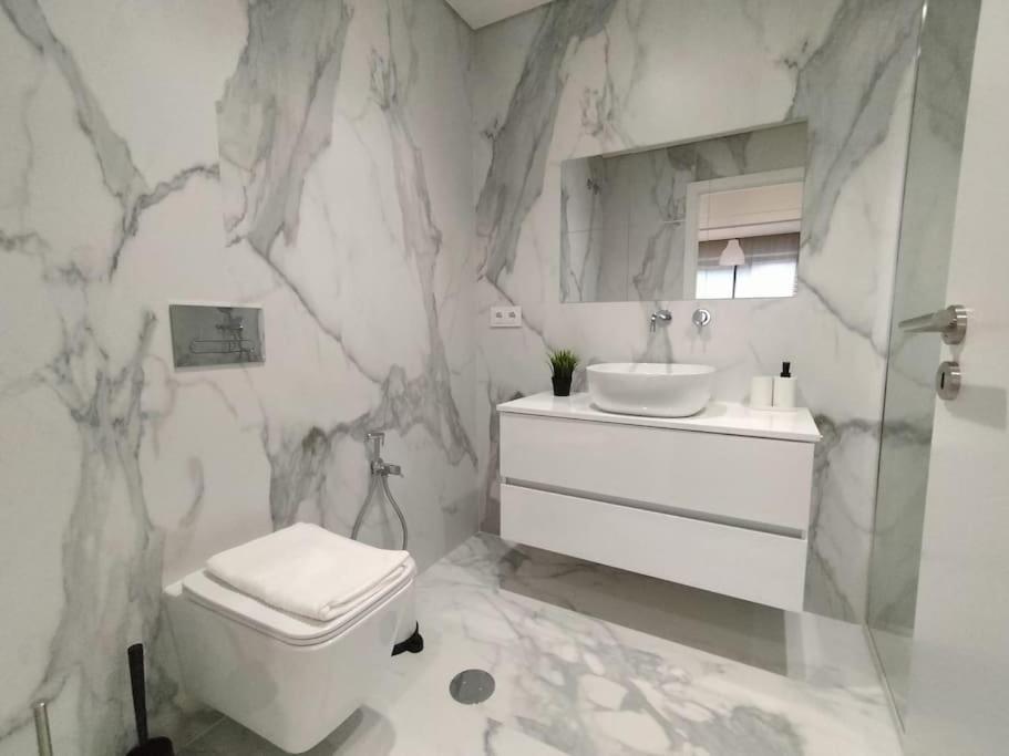 Apartment Heart Of The - B Vila Nova de Gaia