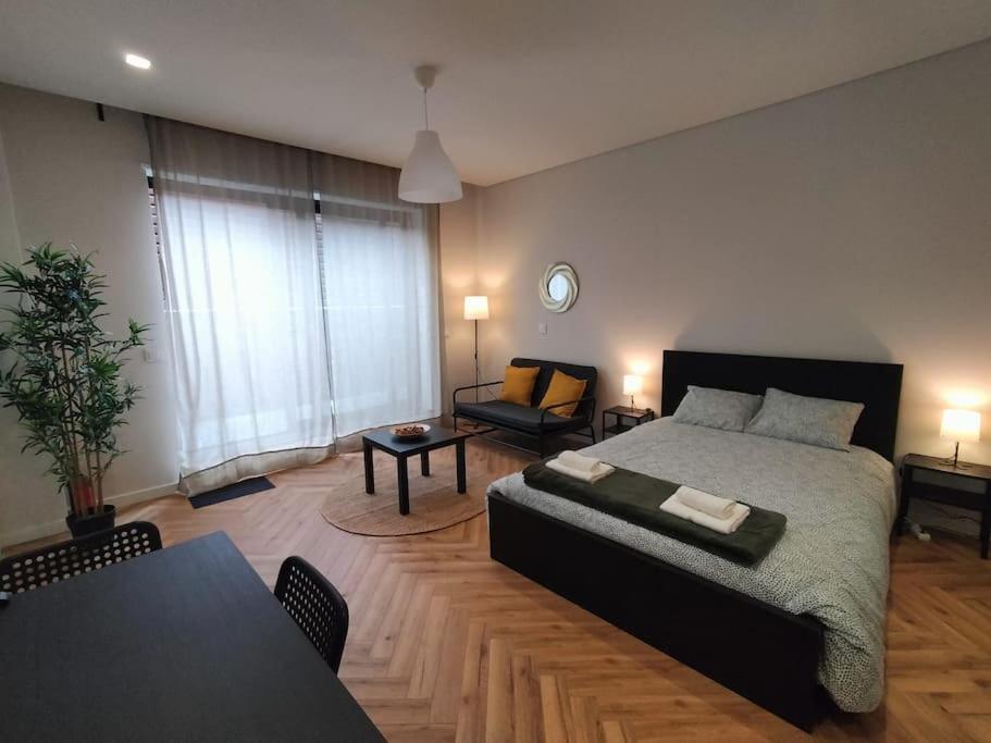 Apartment Heart Of The - B